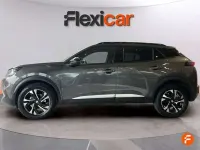 Usado Peugeot 2008 Active 101 CV (74 kW) 2023 Gris SUV