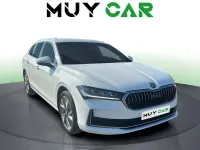Usado Skoda Superb Selection 150 CV (110 kW) 2024 Blanco Familiar