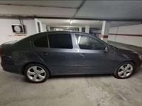 Usado Skoda Octavia Executive 140 CV (102 kW) 2010 Gris Utilitario