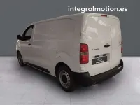 Usado Citroën Jumpy 100 CV (73 kW) 2023 Blanco Monovolumen