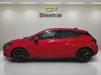 Usado Opel Astra Dynamic 136 CV (100 kW) 2016 Rojo Berlina