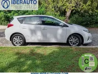 Usado Toyota Auris Active 132 CV (97 kW) 2014 Blanco Berlina