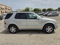 Usado Mercedes ML320 218 CV (160 kW) 1999 Gris / plata SUV