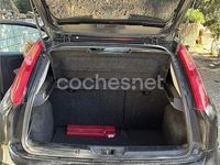 Usado Fiat Punto Dynamic 60 CV (44 kW) 2006 Negro Berlina