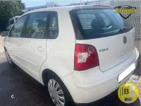 Usado VW Polo Conceptline 55 CV (40 kW) 2004 Blanco Utilitario