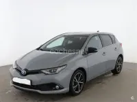 Usado Toyota Auris Hybrid 136 CV (100 kW) 2017 Gris / plata Berlina