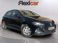Usado VW Polo Advance 75 CV (55 kW) 2018 Negro Utilitario