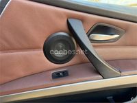 Usado BMW 325 Sport Line 197 CV (144 kW) 2006 Gris / plata Familiar