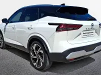 Usado Nissan Qashqai Tekna+ 158 CV (116 kW) 2022 Lunar white con techo midnight SUV