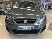 Usado Seat Alhambra Reference 150 CV (110 kW) 2018 Gris / plata Monovolumen
