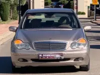 Usado Mercedes C220 Classic 143 CV (105 kW) 2003 Otro Berlina