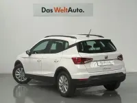 Usado Seat Arona Style 115 CV (84 kW) 2025 Blanco SUV