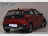 Usado Hyundai i20 101 CV (74 kW) 2025 Rojo Utilitario