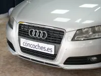 Usado Audi A3 Attraction 125 CV (91 kW) 2009 Gris / plata Utilitario