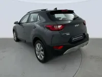 Usado Kia Stonic Plus 100 CV (73 kW) 2022 Gris SUV