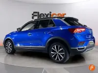 Usado VW T-Roc Advance 115 CV (84 kW) 2018 Azul SUV