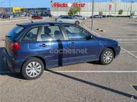 Usado Seat Ibiza Sport 90 CV (66 kW) 2000 Azul Utilitario