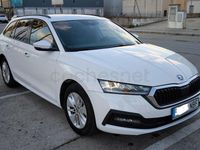 Usado Skoda Octavia Style 150 CV (110 kW) 2020 Blanco Familiar