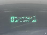 Usado Toyota Yaris Terra 75 CV (55 kW) 2003 Azul Berlina