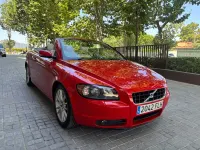 Usado Volvo C70 Momentum 170 CV (125 kW) 2007 Rojo Descapotable