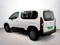 Usado Peugeot Rifter Active 102 CV (75 kW) 2023 Blanco Monovolumen