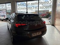 Usado Opel Astra Dynamic 110 CV (80 kW) 2016 Gris / plata Berlina