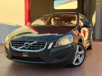 Usado Volvo S60 Momentum 215 CV (158 kW) 2012 Blanco Berlina