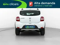 Usado Dacia Sandero Stepway 90 CV (66 kW) 2016 Blanco Berlina