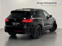 Usado VW Touareg R 462 CV (339 kW) 2021 Negro SUV
