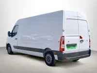 Usado Renault Master 135 CV (99 kW) 2024 Blanco Monovolumen