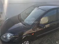 Usado Ford Fiesta Ghia 80 CV (58 kW) 2007 Negro Utilitario