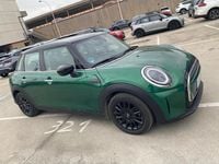 Usado Mini Cooper 136 CV (100 kW) 2023 Verde Utilitario