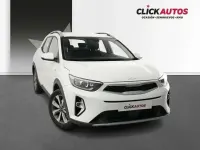 Usado Kia Stonic Active 101 CV (74 kW) 2025 Blanco SUV