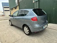 Usado Seat Altea Stylance 105 CV (77 kW) 2006 Gris / plata Monovolumen
