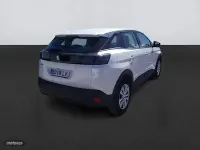 Usado Peugeot 3008 Active 130 CV (95 kW) 2021 Blanco SUV