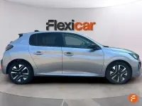 Usado Peugeot 208 Allure 100 CV (73 kW) 2025 Gris Utilitario