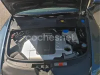 Usado Audi A6 180 CV (132 kW) 2007 Azul Berlina