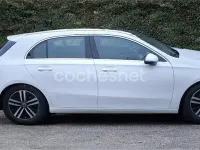 Usado Mercedes A180 136 CV (100 kW) 2022 Blanco Berlina