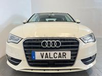 Usado Audi A3 Ambition 150 CV (110 kW) 2013 Blanco Berlina