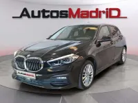 Usado BMW 118 Comfort Edition 136 CV (100 kW) 2022 Negro Berlina