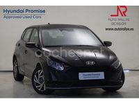 Usado Hyundai i20 100 CV (73 kW) 2024 Phantom black (perlado) Utilitario