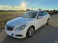 Usado Mercedes E200 Avantgarde 136 CV (100 kW) 2013 Blanco Berlina