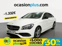 Usado Mercedes CLA200 136 CV (100 kW) 2017 Blanco Familiar