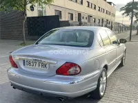 Usado Jaguar X-type Executive 231 CV (169 kW) 2007 Gris / plata Berlina