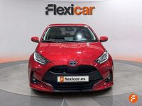 Usado Toyota Yaris Hybrid Active 116 CV (85 kW) 2023 Rojo