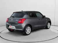 Usado Suzuki Swift 83 CV (61 kW) 2023 Gris Utilitario