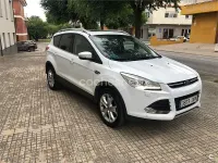 Usado Ford Kuga Titanium 150 CV (110 kW) 2015 Blanco SUV