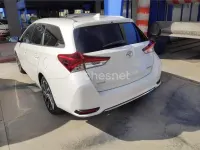 Usado Toyota Auris 112 CV (82 kW) 2016 Blanco Familiar