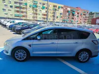 Usado Ford S-MAX Titanium 150 CV (110 kW) 2015 Gris / plata Monovolumen