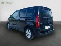 Usado Opel Combo Life Elegance 102 CV (75 kW) 2021 Monovolumen
